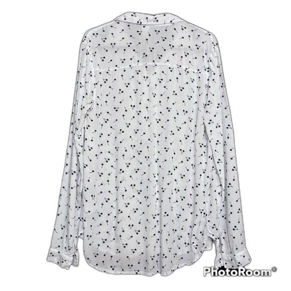 Divided by H&M White and Black Button Down Cherry Shirt Size 2 - Picture 2 of 6
